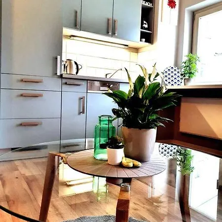 Rostock Hautnah Erleben - Schoene Maisonette 2Og Buitenkant foto