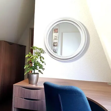 Rostock Hautnah Erleben - Schoene Maisonette 2Og Buitenkant foto