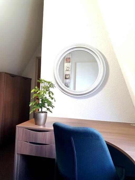 Hautnah Erleben - Schoene Maisonette 2og * Rostock